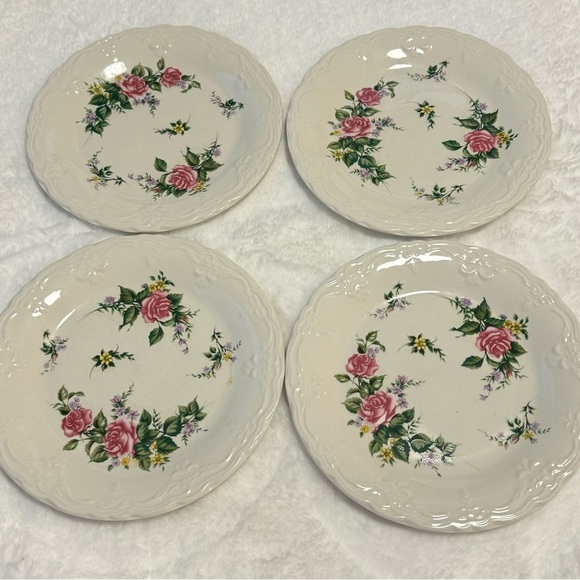 Tabletops Unlimited Other - Beverly Rose White Pink Floral Dinnerware Salad Plates Elegant Cottagecore VTG
